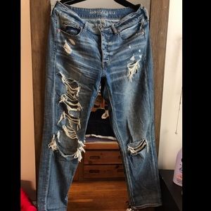 American Eagle Tomgirl Jeans